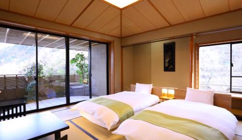 Japanese-Style Room
