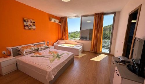 Triple Room with View