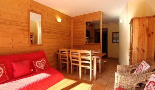 Apartment (6 Adults)