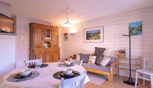 Apartment (6 Adults)