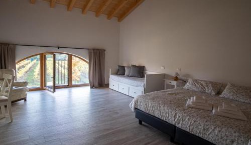 Quadruple Room with Private Bathroom