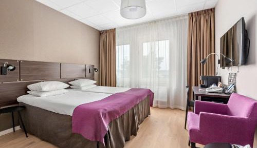 Standard King Room
