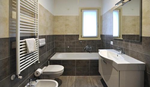 Two-Bedroom Apartment with Balcony