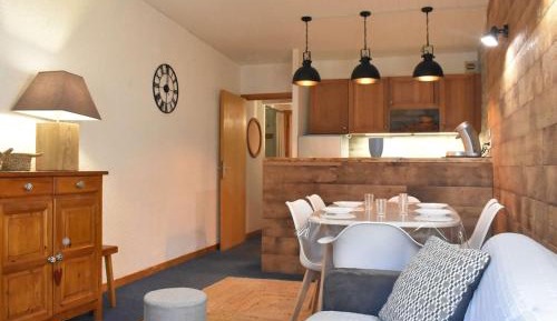 Apartment (6 Adults)