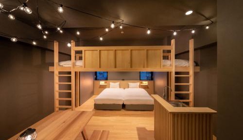 Twin Room with Loft & Shower - Non-Smoking