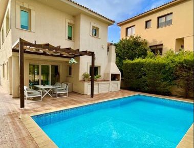Maisonette