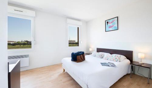 One-Bedroom Apartment (4 Adults)