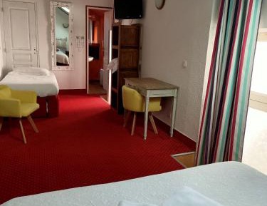 Family Room with Courtyard View