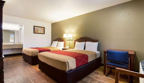 Double Room with Two Double Beds - Non-Smoking