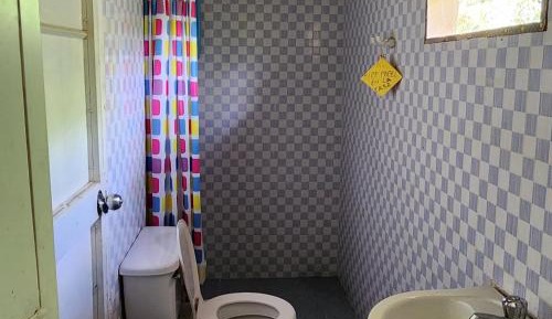 Bungalow (9 Adults)