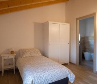 Large Single Room