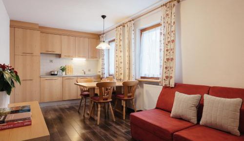 Superior One-Bedroom Apartment