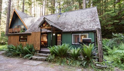 Two-Bedroom Holiday Home