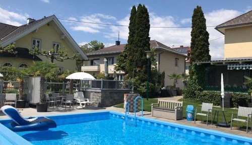 Two-Bedroom Apartment with Balcony