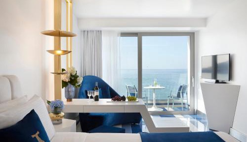 Gold Double Sea View