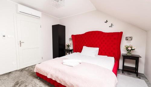 Deluxe Double Room with Shower