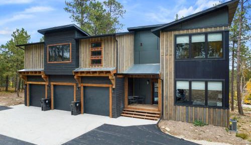 Six-Bedroom House