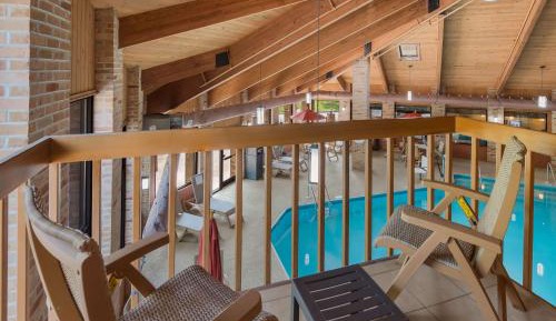 King Room with Hot Tub - Non-Smoking