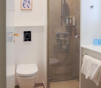 Double or Twin Room with Private Bathroom