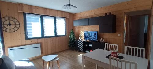 One-Bedroom Apartment with Balcony and City View