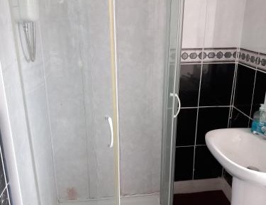 Triple Room with Shower