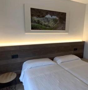 Junior Suite (3 Adults + 1 Child)