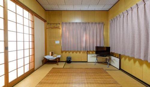 Standard Family Room