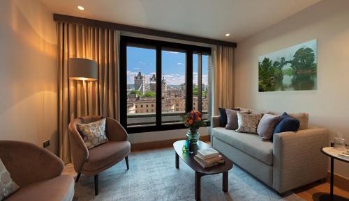 Executive Suite with Kitchen
