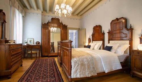 Large Twin Room