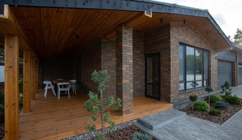 Deluxe Bungalow