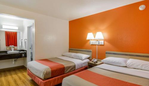 Quadruple Room - Non-Smoking