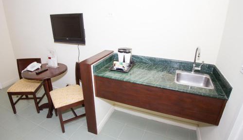 Jr Suite Pool View