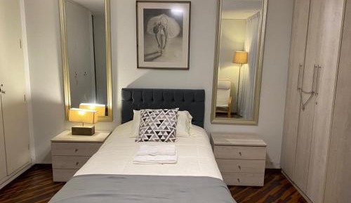 Single Room with Private External Bathroom