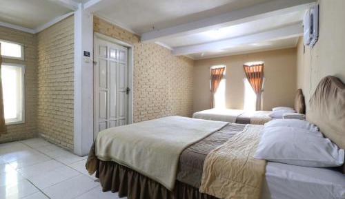 Standard Family Room