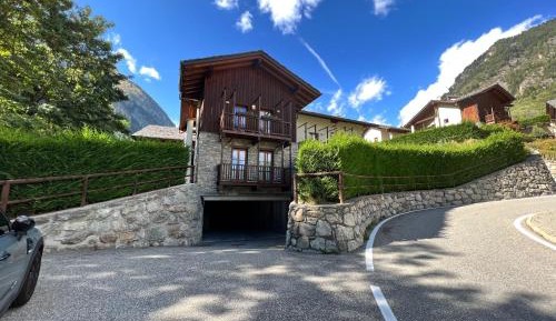 Apartment - Split Level