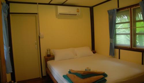 Bungalow with Air Condition