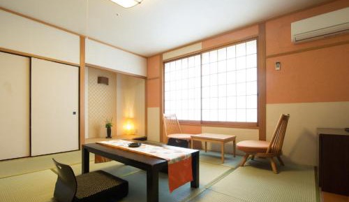 Japanese-Style Quadruple Room