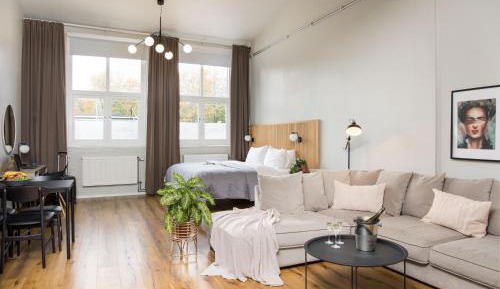 Deluxe Apartment