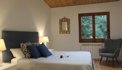 Apartment with Garden View