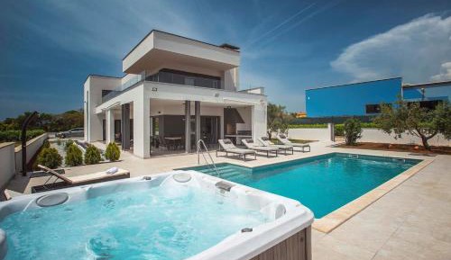 Villa with Private Pool