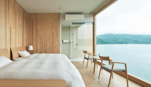 Twin Room with Shower