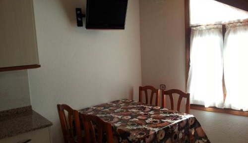 Apartment (3 Adults)