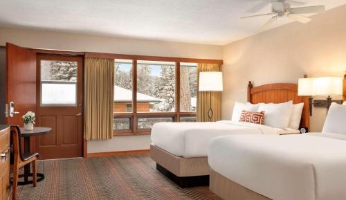 Deluxe Double Room with Two Double Beds