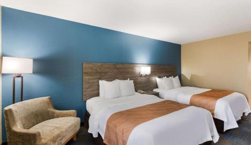Double Room with Two Double Beds - Smoking