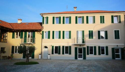 Six-Bedroom House