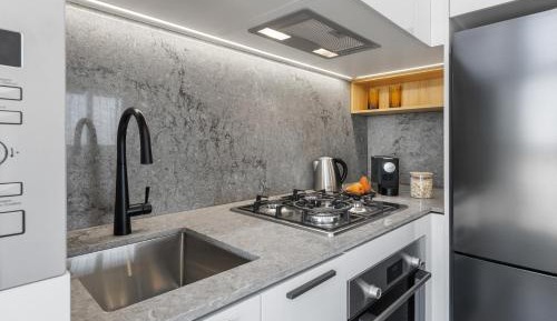 One Bedroom Mini Suite