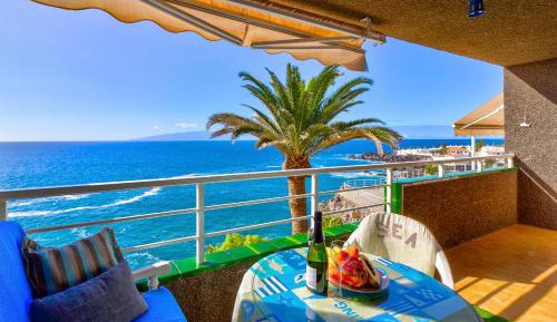 Apartment with Sea View