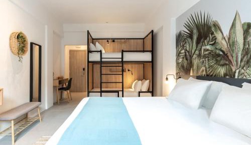 Premium Quadruple Room