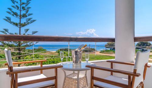 Deluxe Suite with Sea View