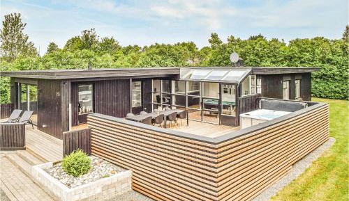 Four-Bedroom Holiday Home